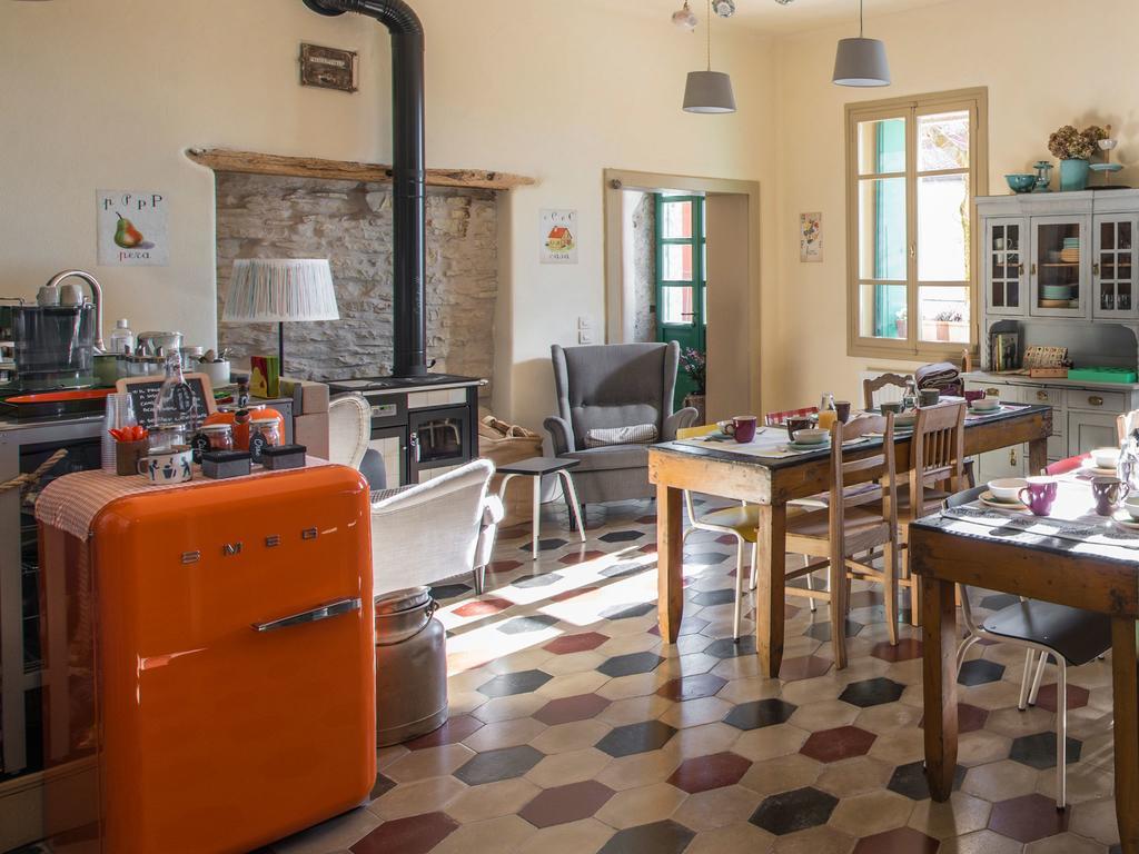 La Scuola Guesthouse Lusiana Екстер'єр фото